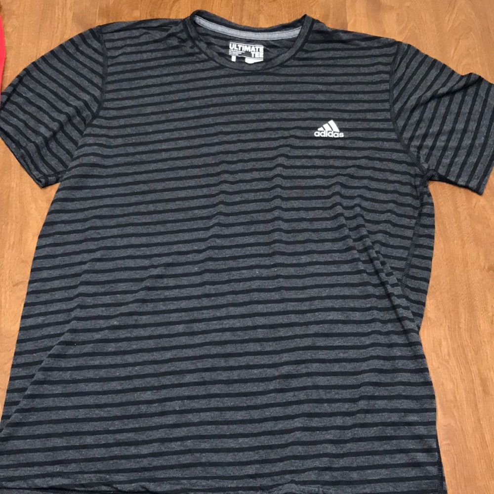 Adidas T-Shirt